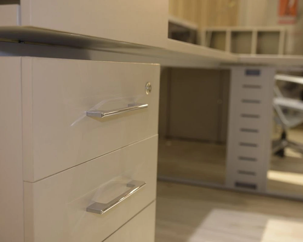 Мебель для персонала Генезис Оператив / Genesis Operative