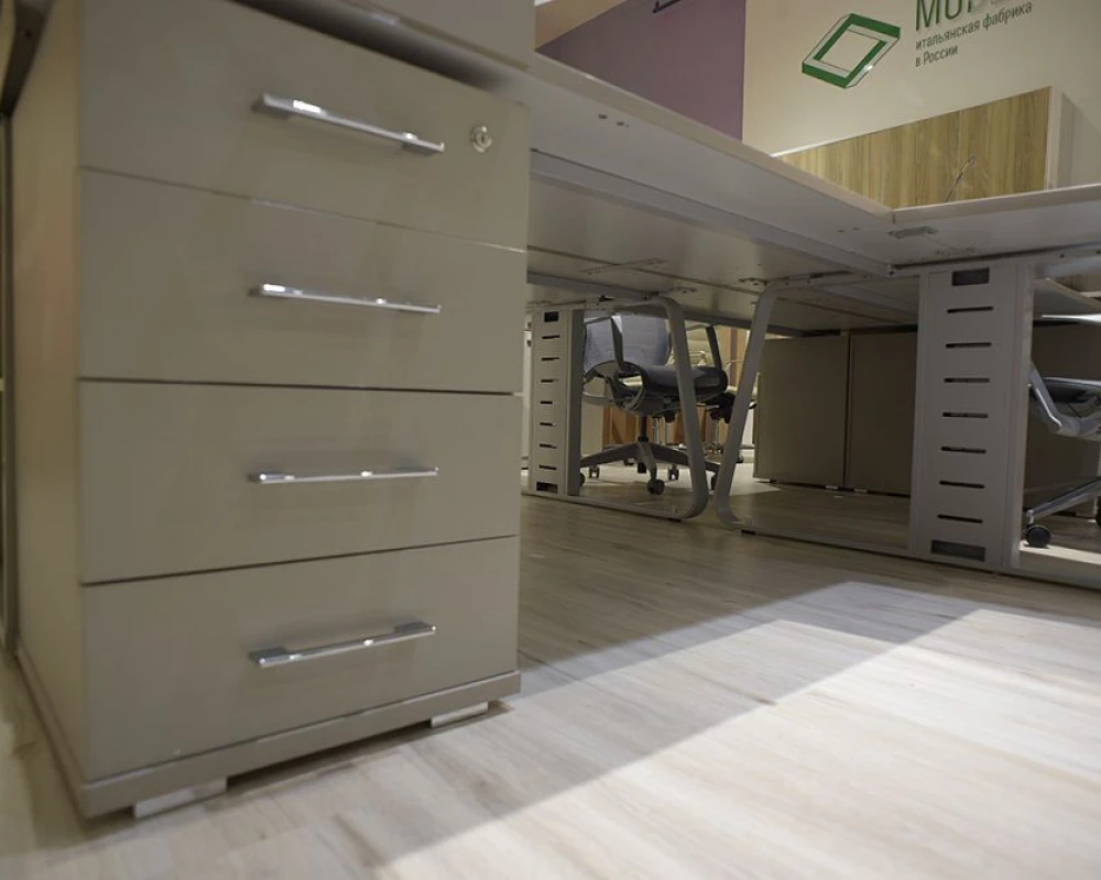 Мебель для персонала Генезис Оператив / Genesis Operative