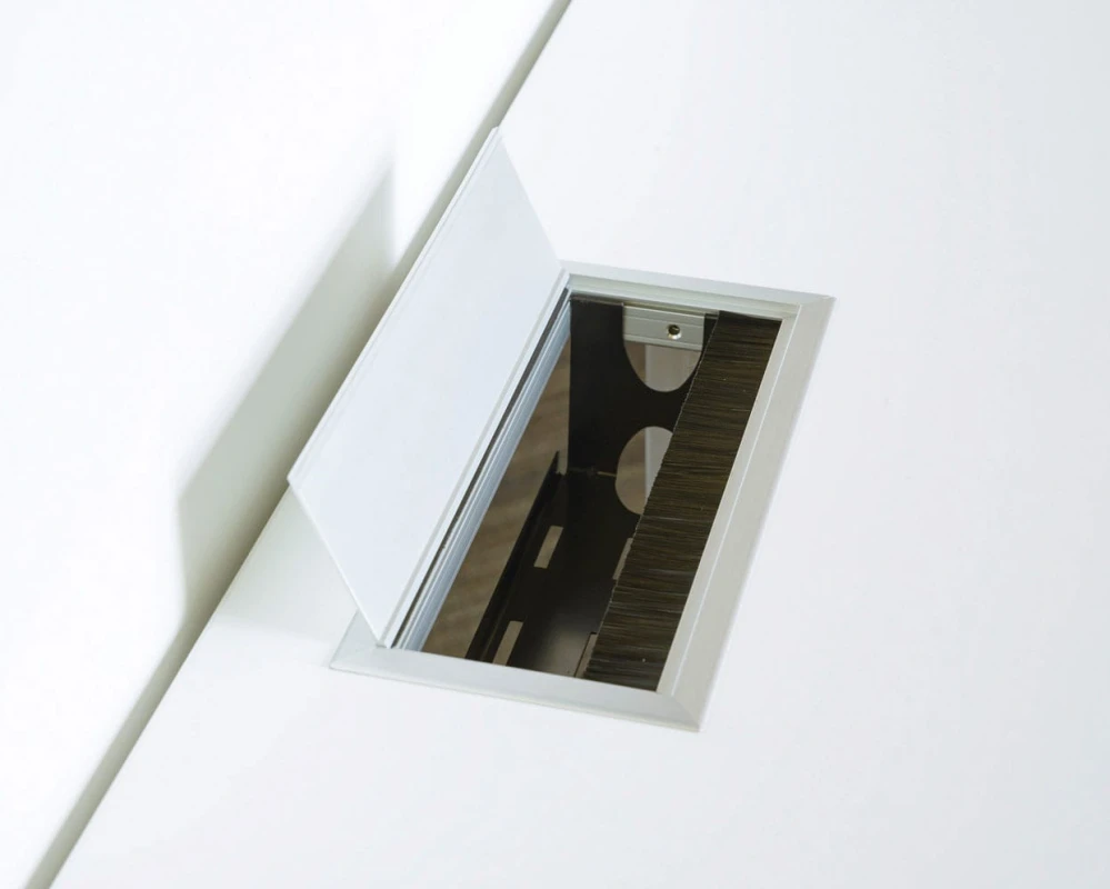 Мебель для персонала Tour Wood