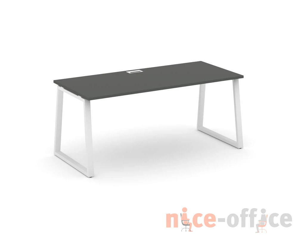 Стол письменный опоры трапеция 1580x800x750 Стайл Проджект Директ / Style Project Direct